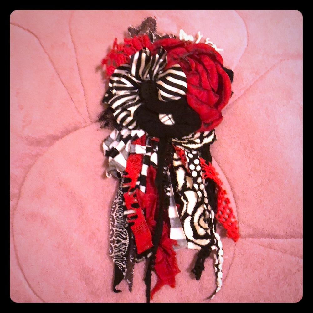 Flower pin!